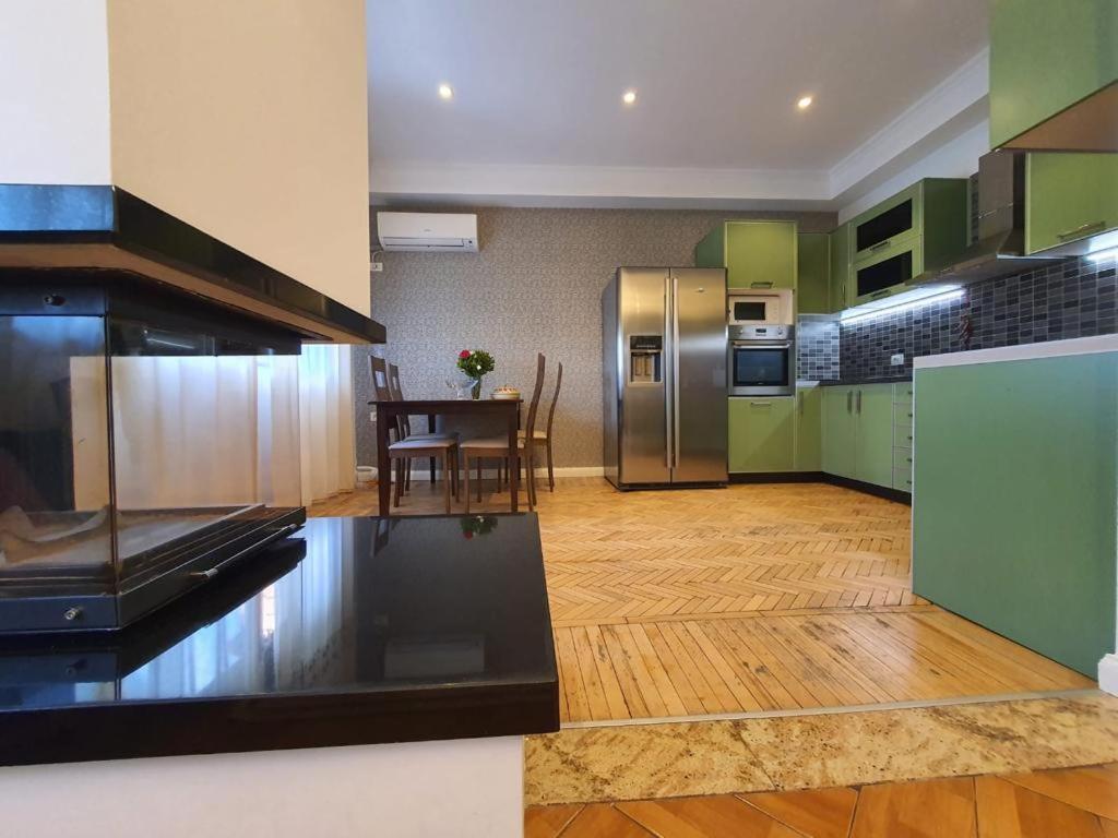 Noemi Apartment Tirana Extérieur photo